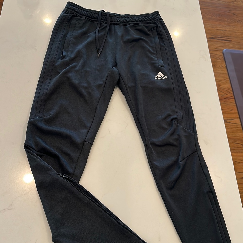 Women’s Adidas pants